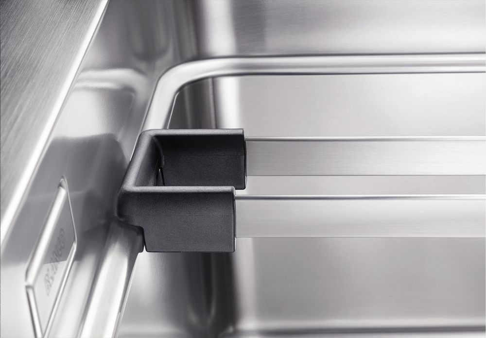 Мойка Бланко Etagon 500-IF/A нержавеющая сталь полированная клапан-автомат InFino 521748 фото 3 Мойка Blanco Etagon 500-IF/A нержавеющая сталь полированная клапан-автомат InFino 521748 фото 3