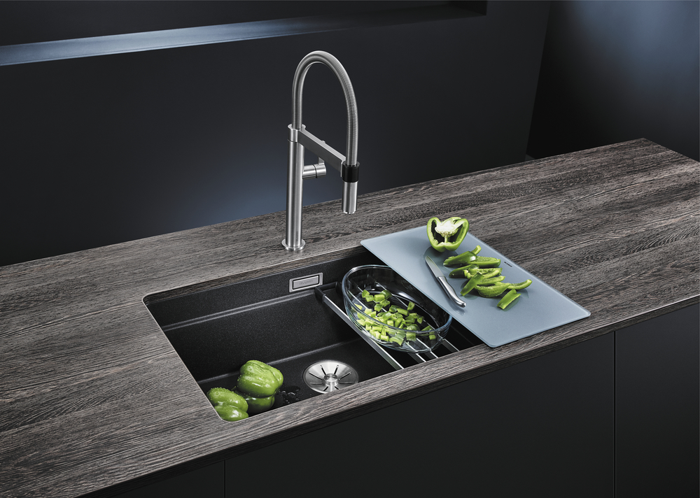 Мойка Бланко Etagon 700-U Silgranit черный клапан-автомат InFino 525891 фото 6 Мойка Blanco Etagon 700-U Silgranit черный клапан-автомат InFino 525891 фото 6