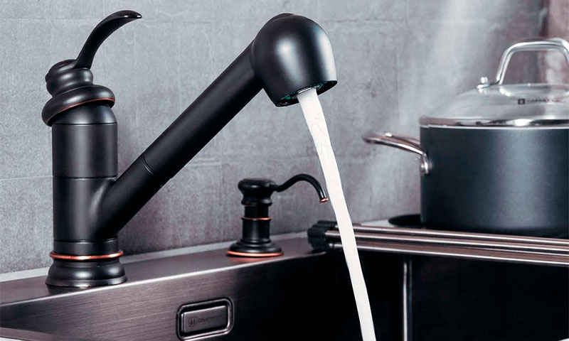 Как правильно выбрать качественный кухонный смеситель