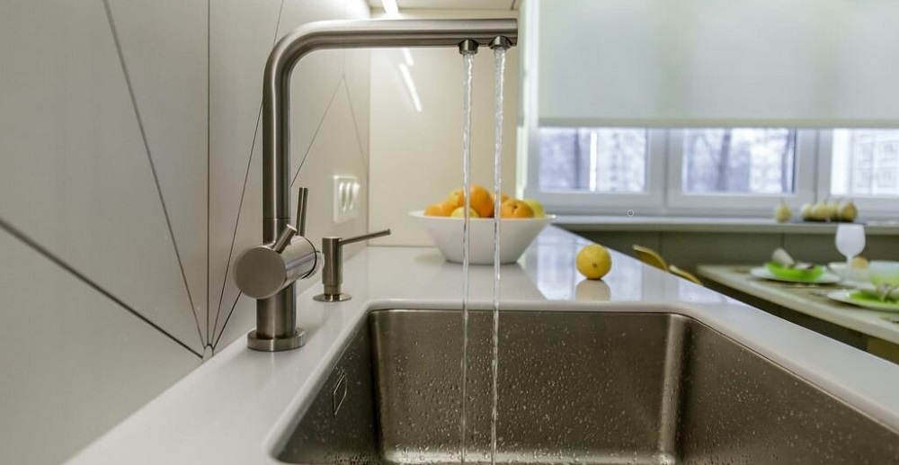 Смеситель с подключением фильтра